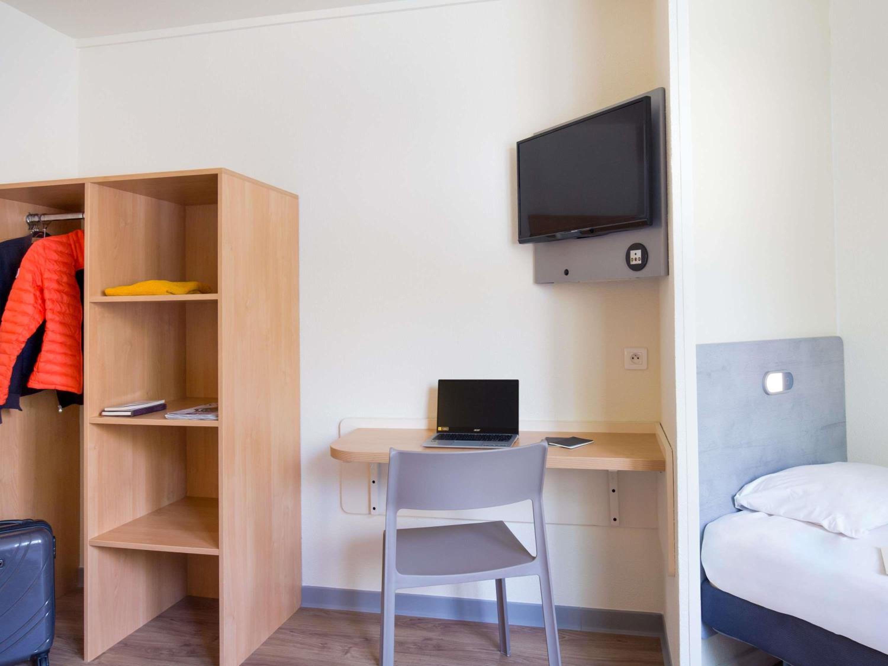 ibis budget Aubagne les Paluds Agora