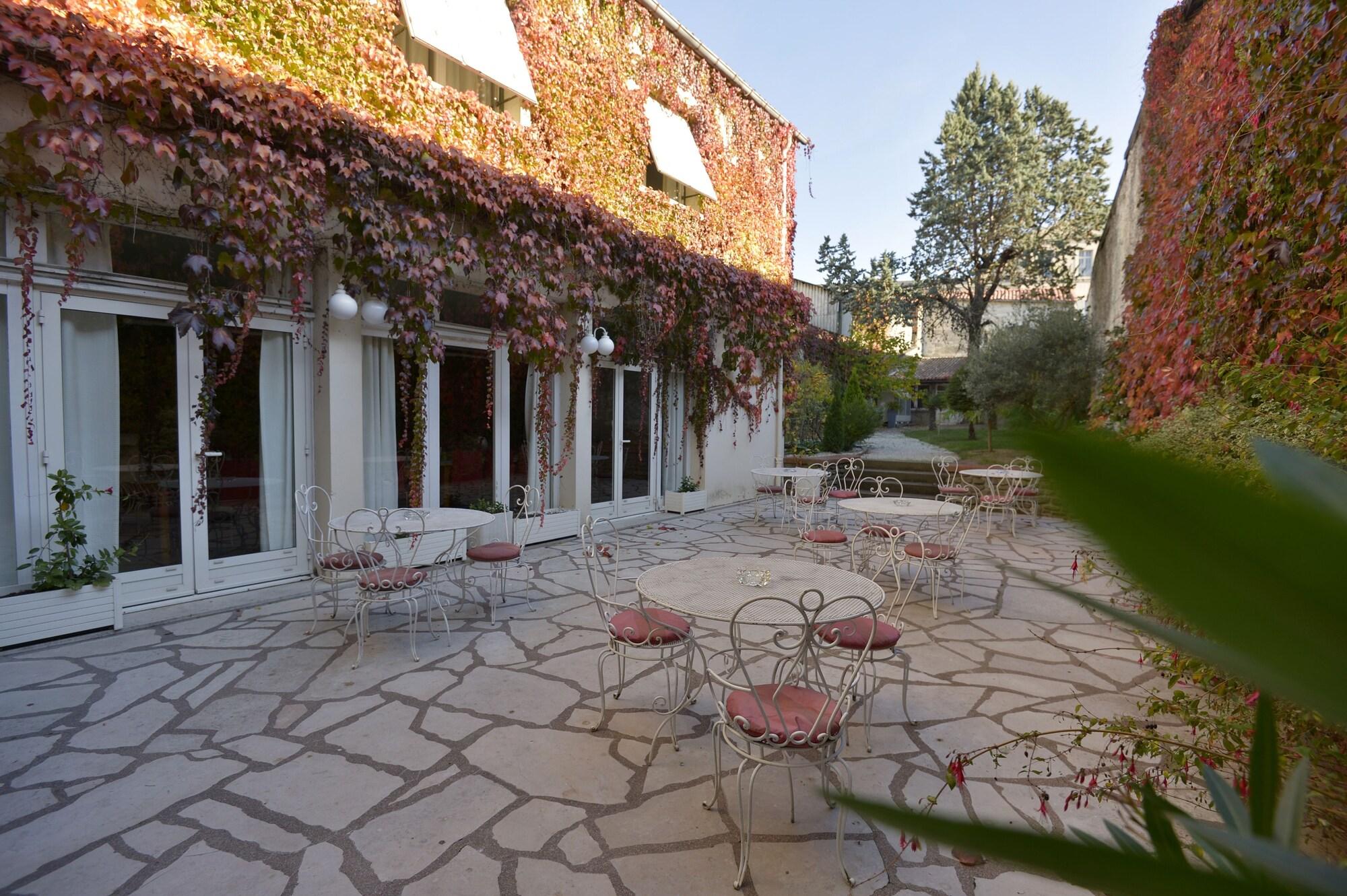 Grand Hotel Niort Centre