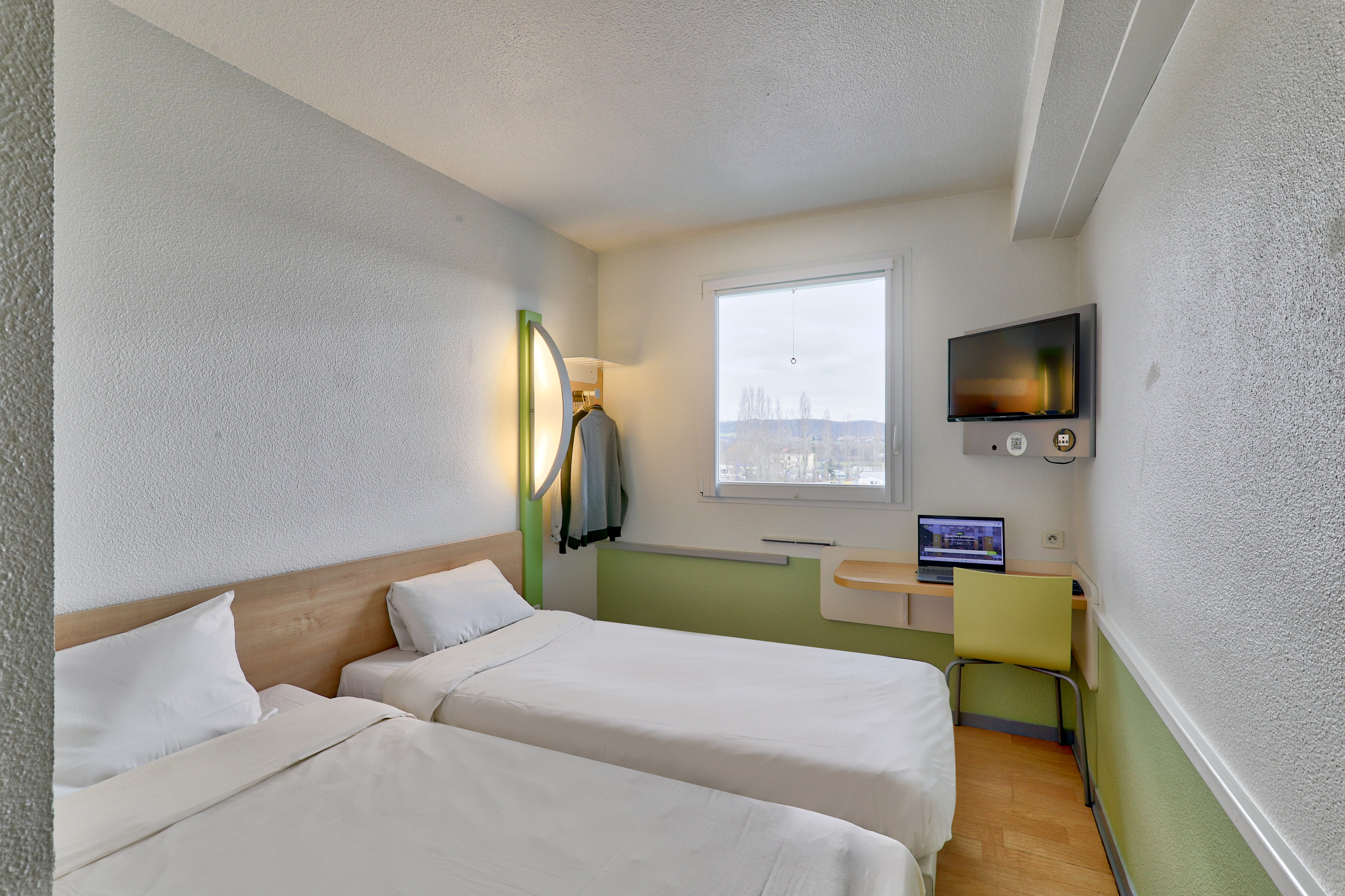 B&B HOTEL Montluçon Saint-Victor