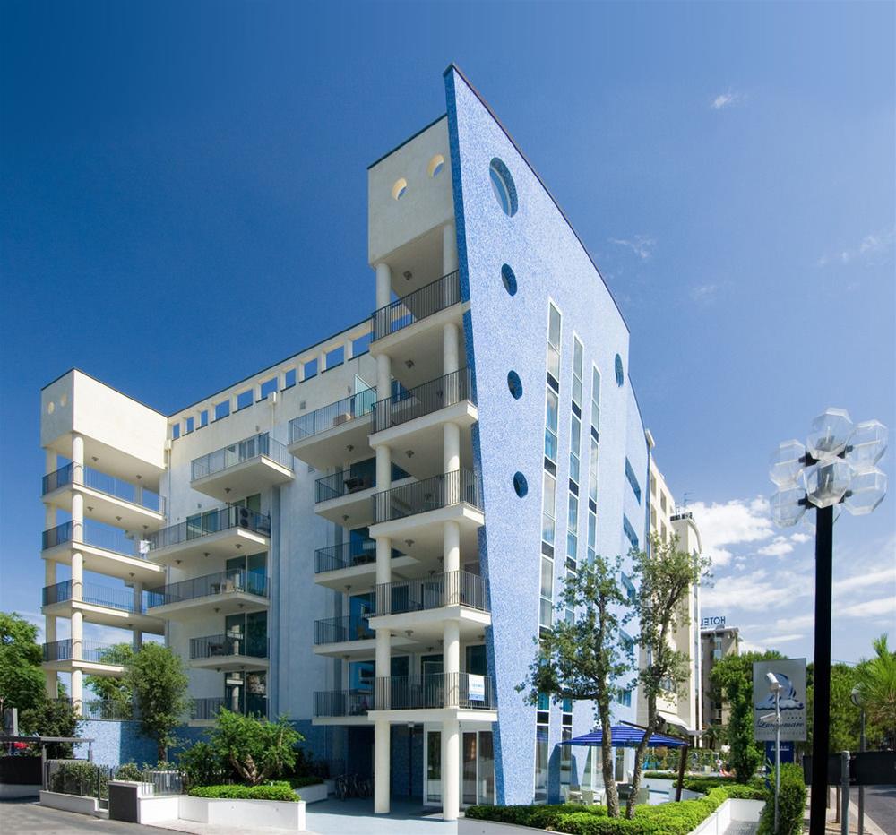 Mercure Rimini Lungomare - photo