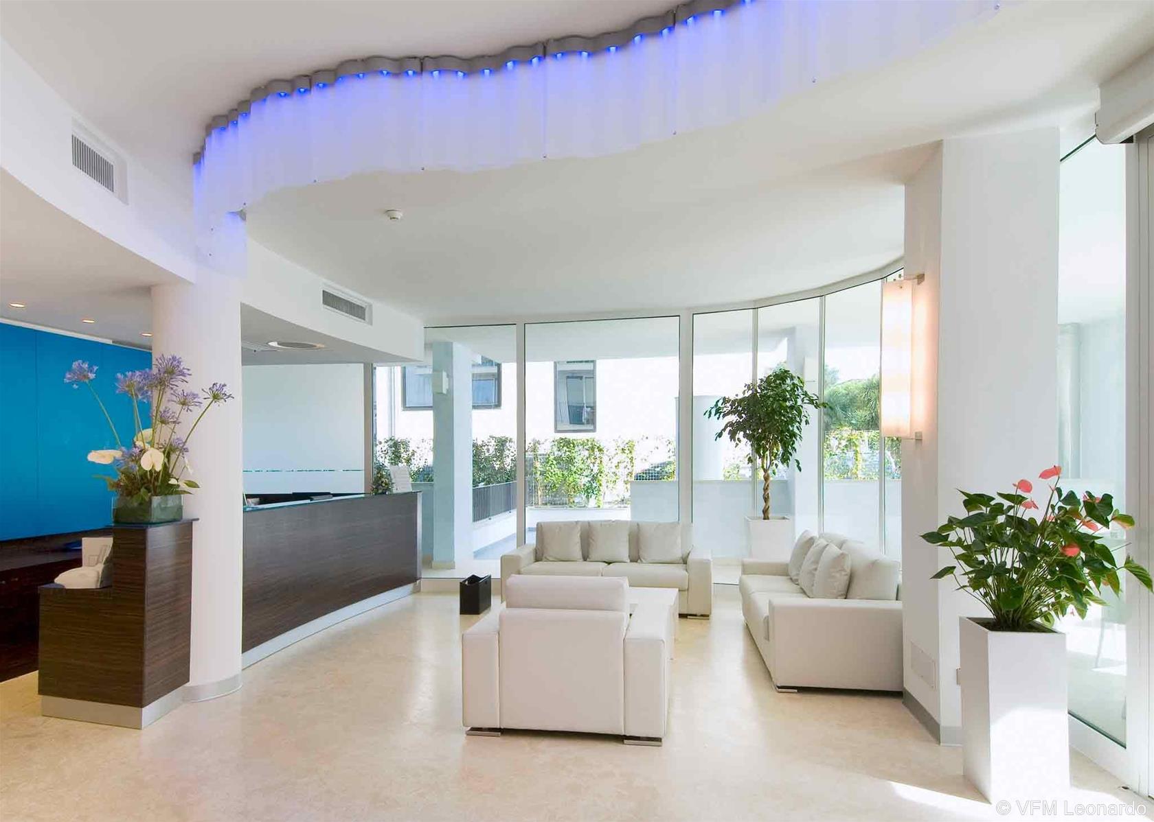 Mercure Rimini Lungomare - photo