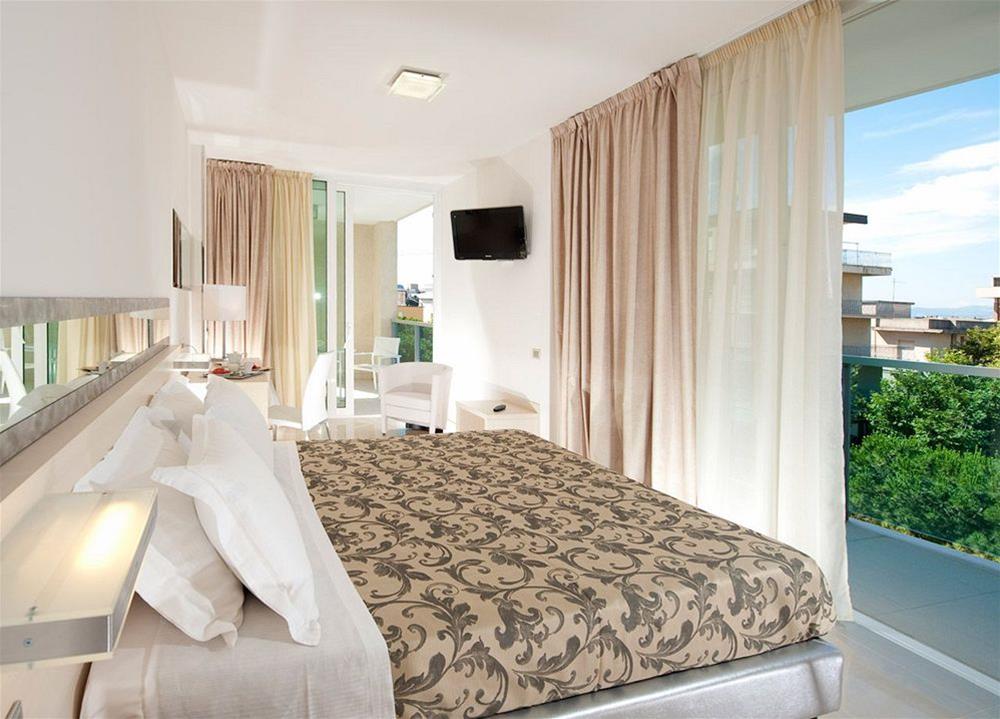 Mercure Rimini Artis - photo