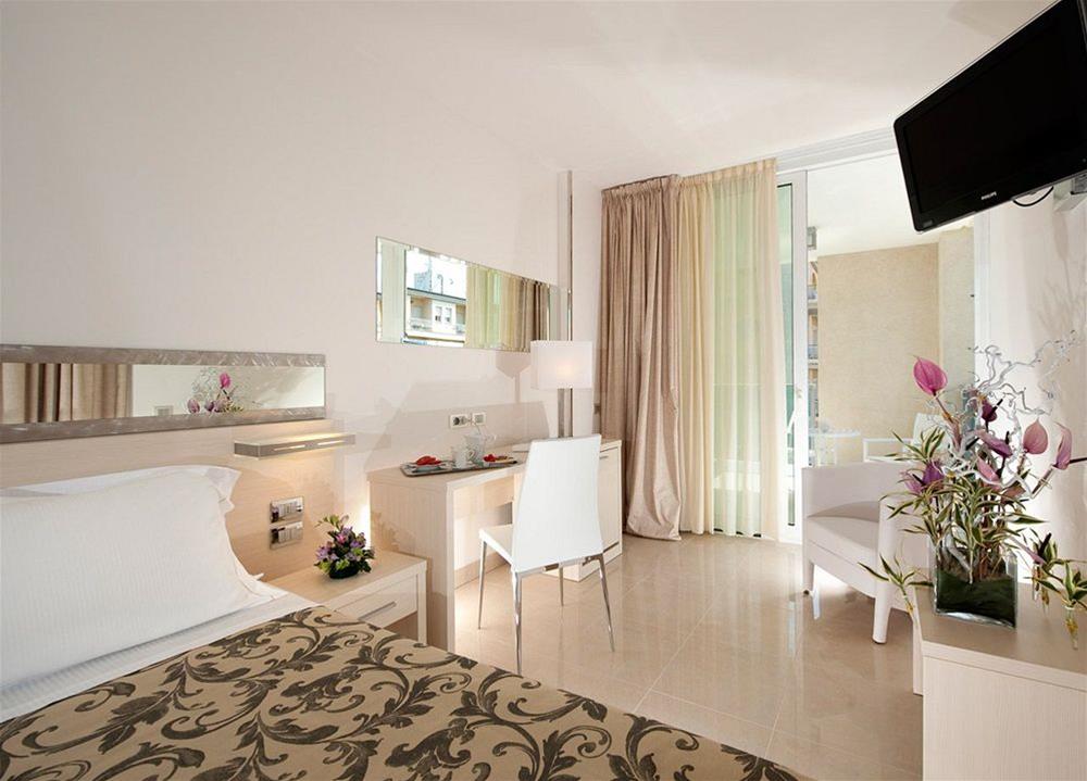 Mercure Rimini Artis - photo