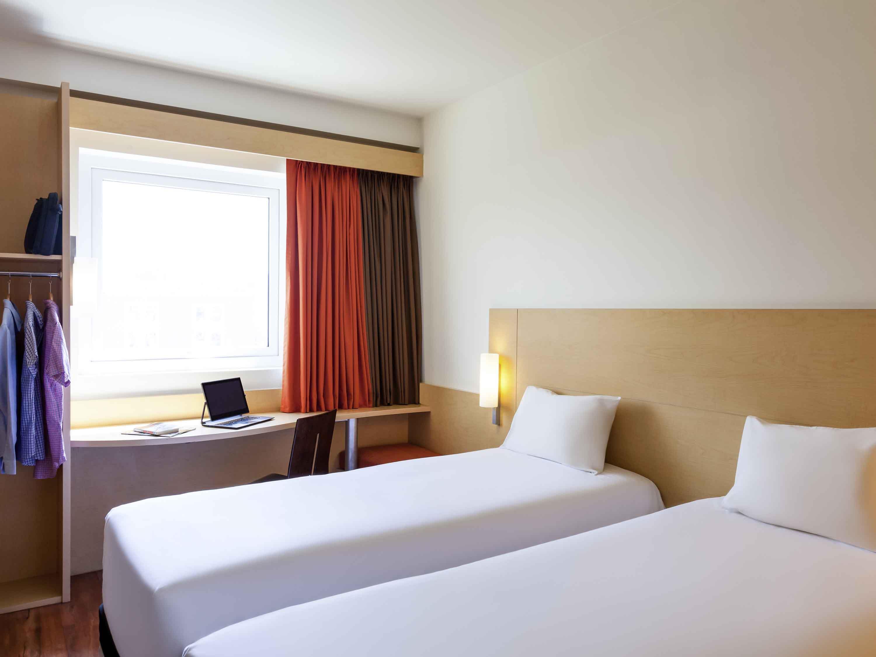 Ibis Hermosillo