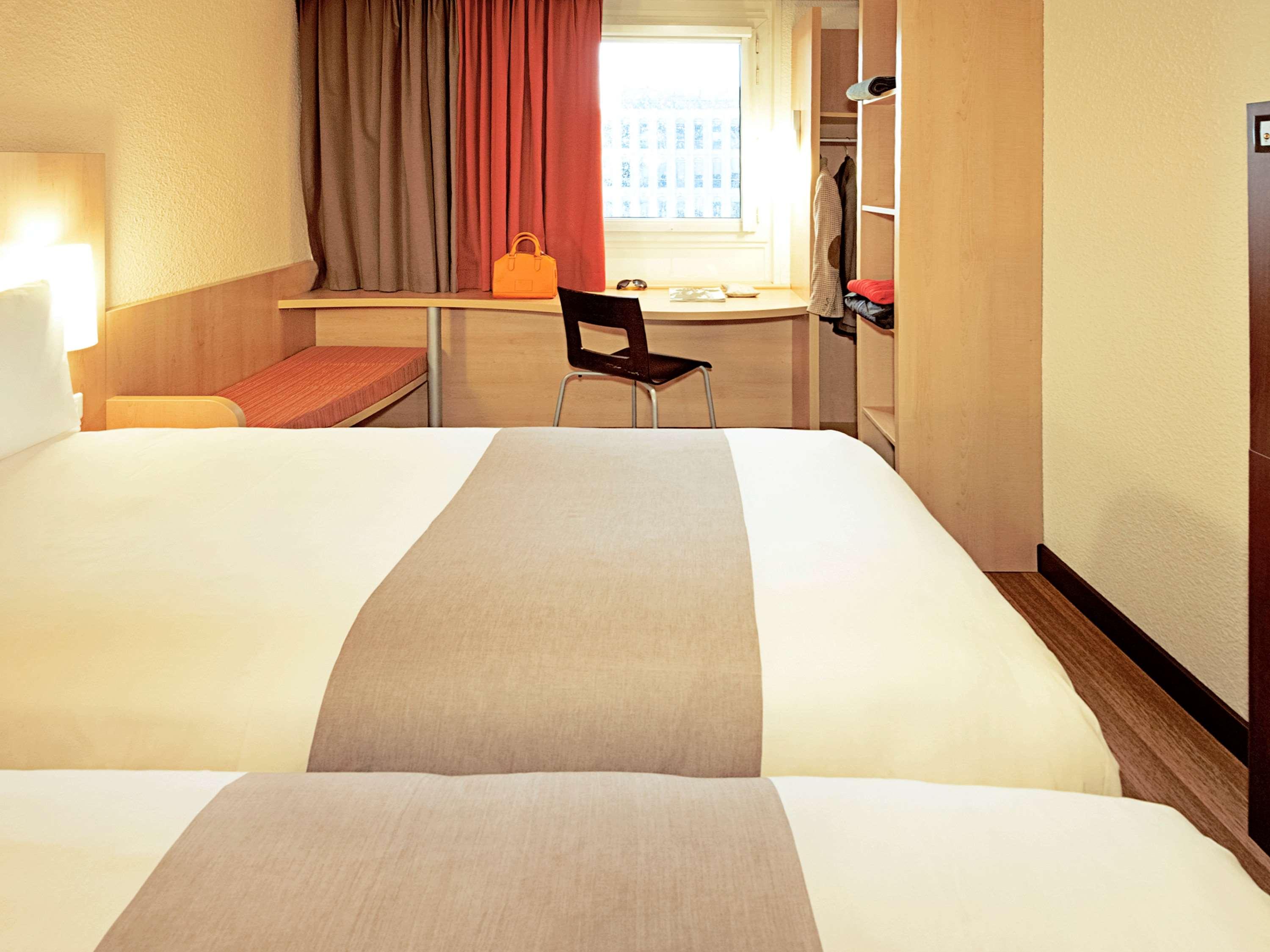 ibis Braga Centro by null