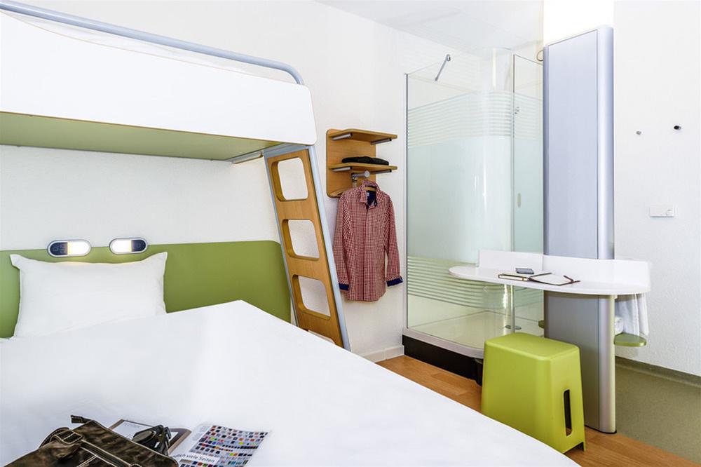 ibis budget Lausanne Bussigny by null