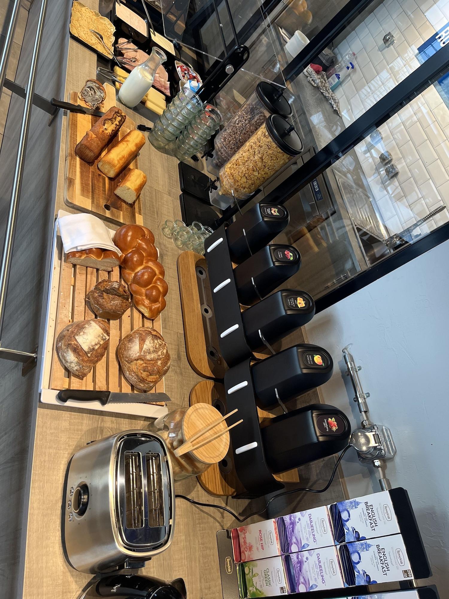 ibis budget Lausanne Bussigny by null