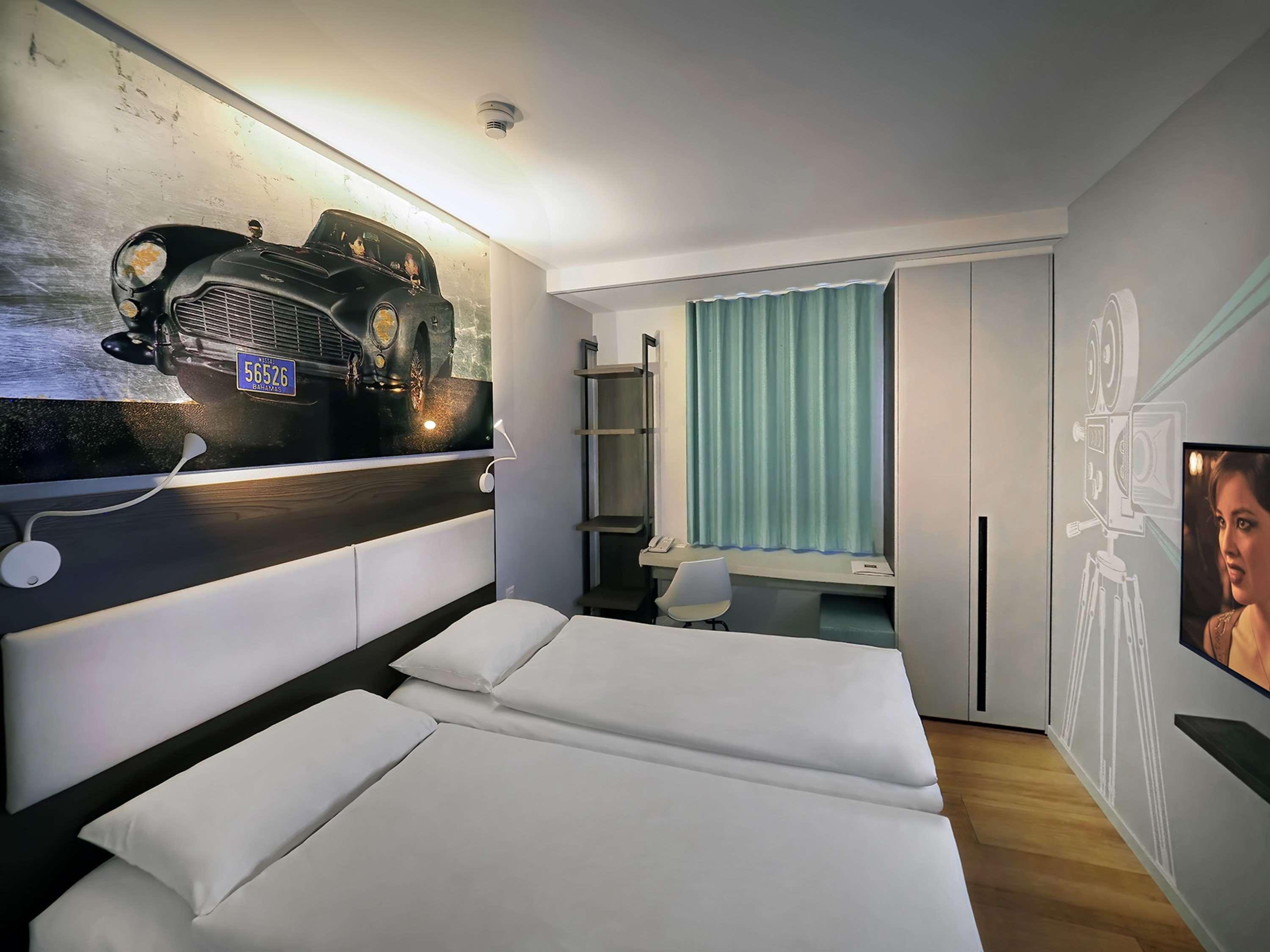 ibis Locarno by null