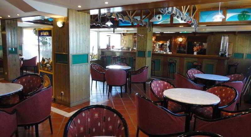 Hotel Nevasur by null