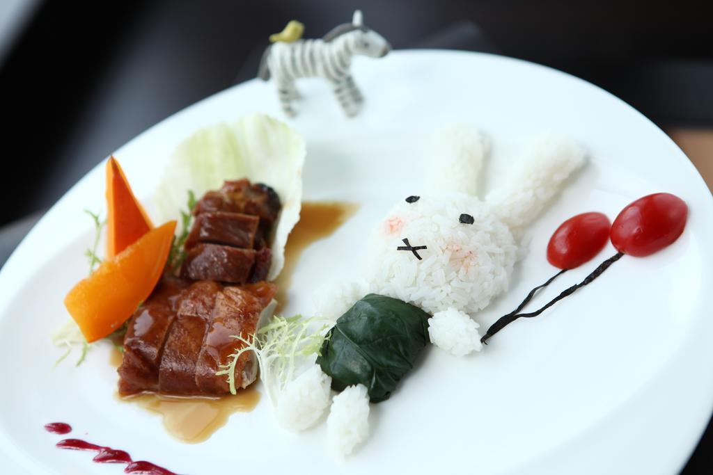 The Ritz-Carlton, Chengdu by null