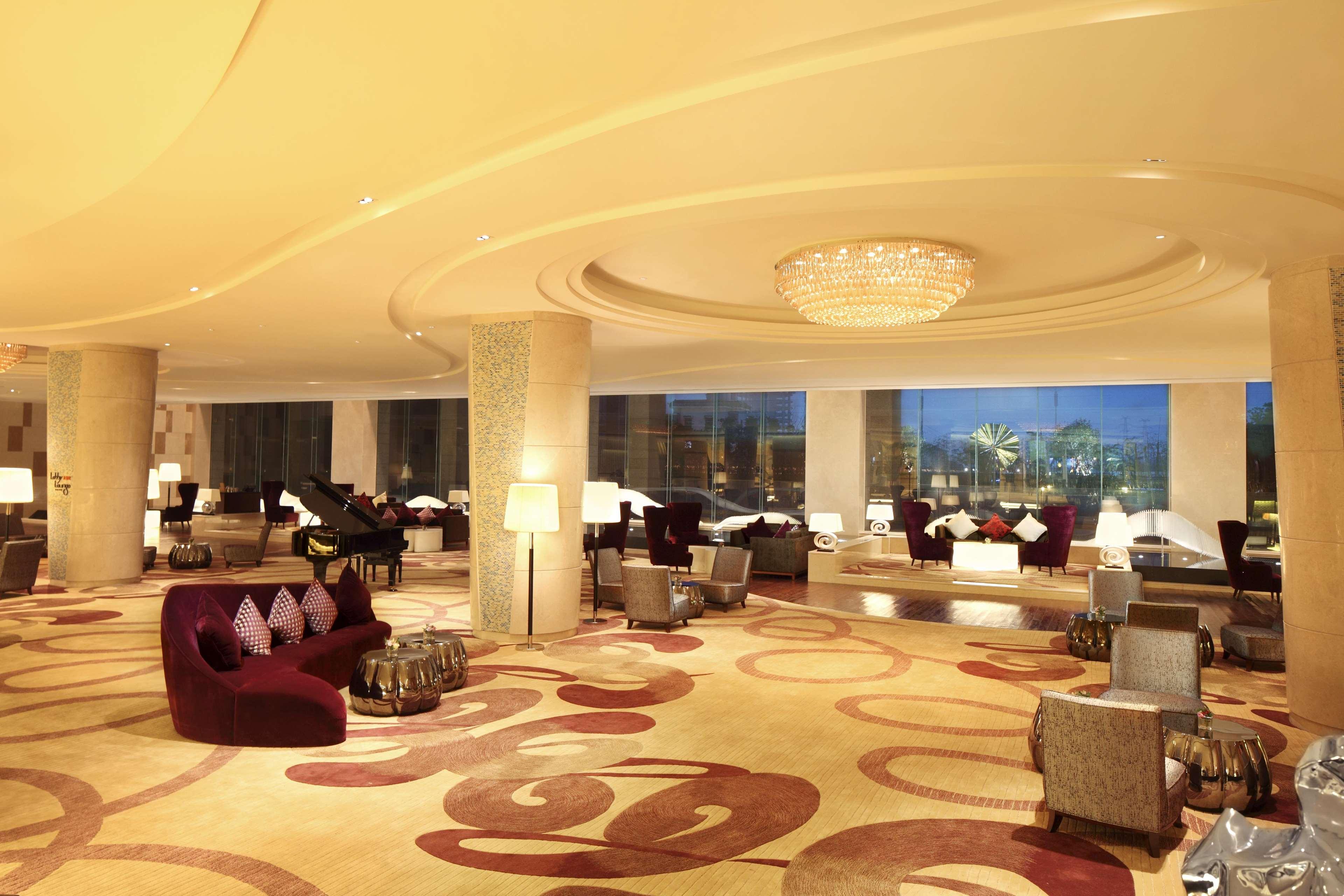DoubleTree by Hilton Hangzhou East