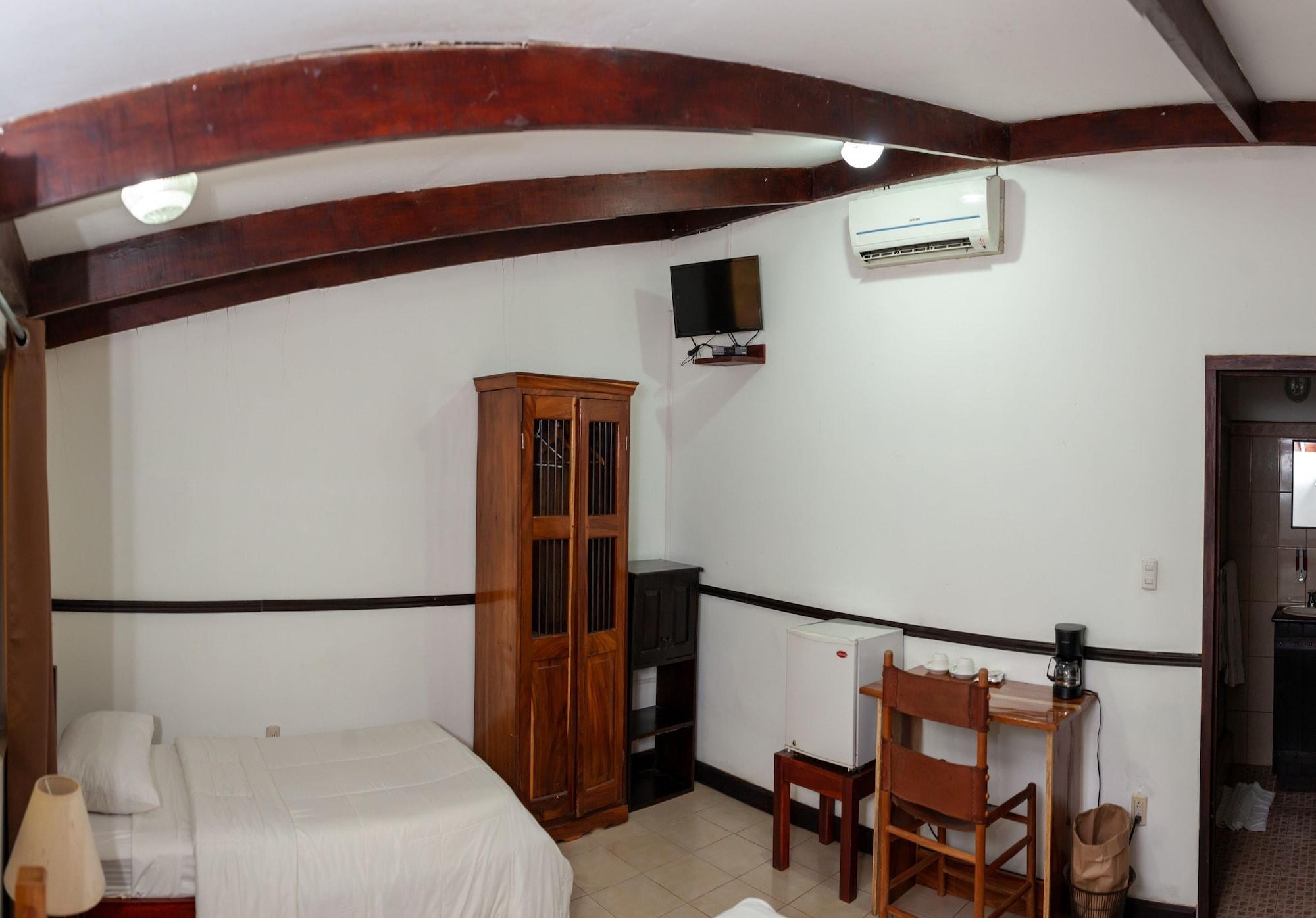 Hacienda La Pacifica by null