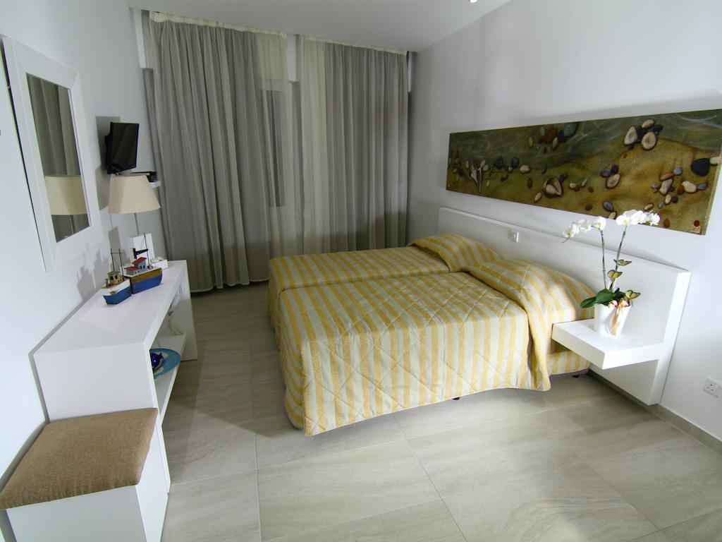 Opera hotel