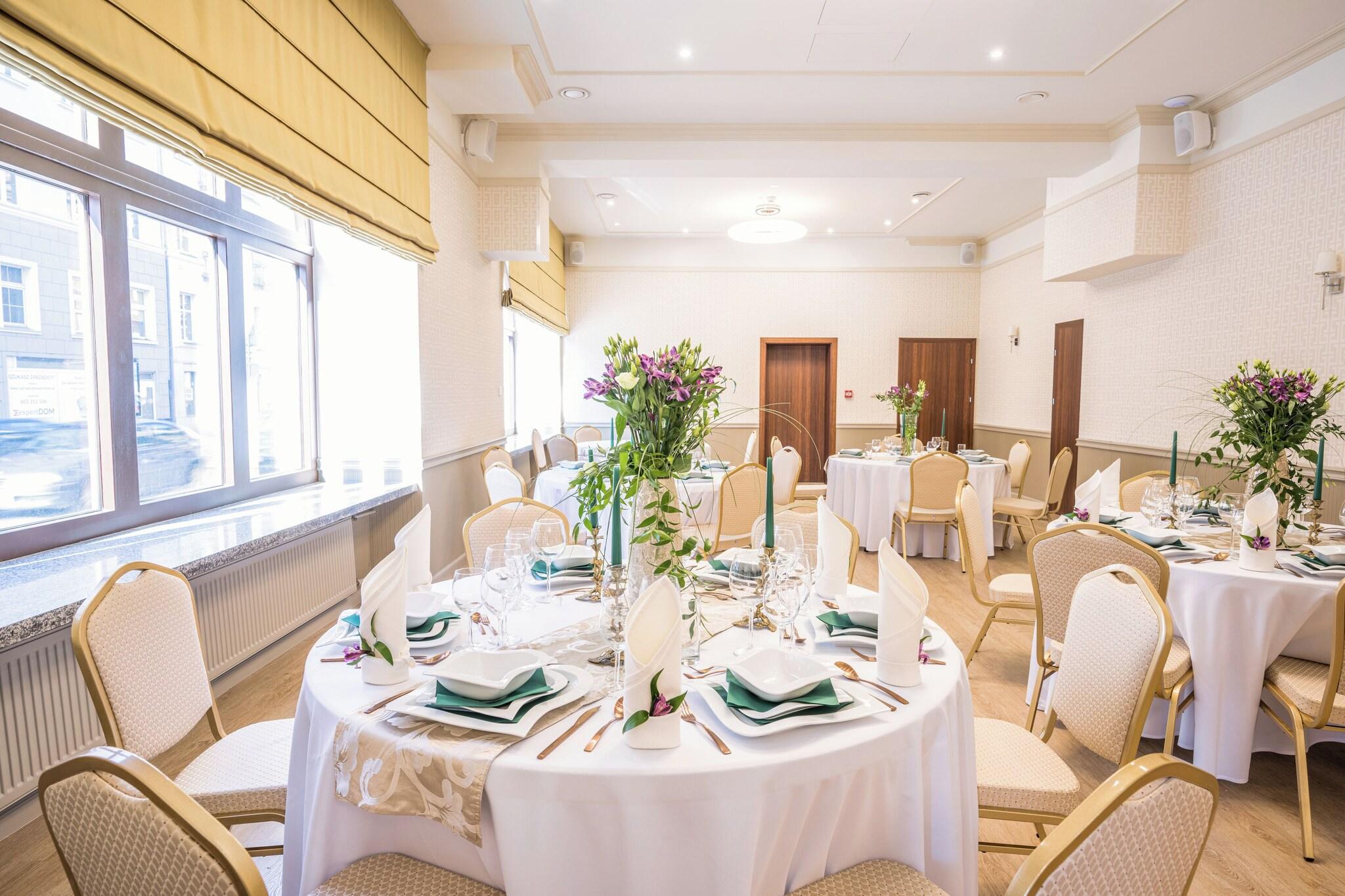 Hotel Europejski we Wrocławiu by null