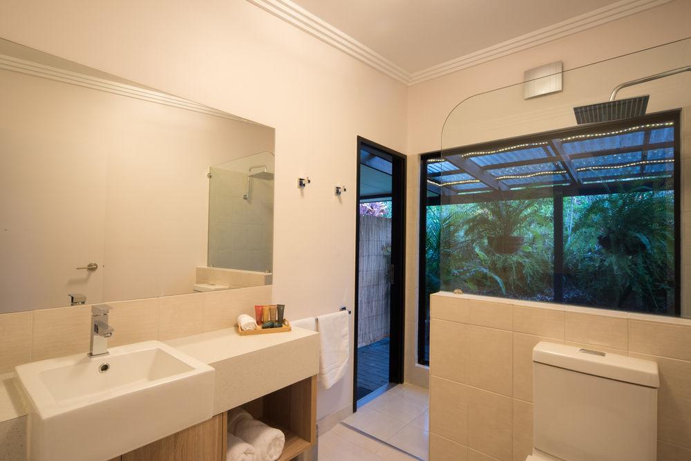 Seclude Adults Luxury Rainforest Retreat