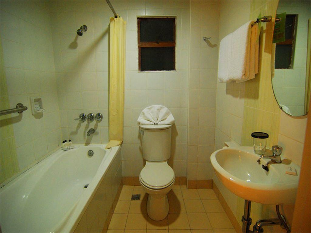 Acl Suites