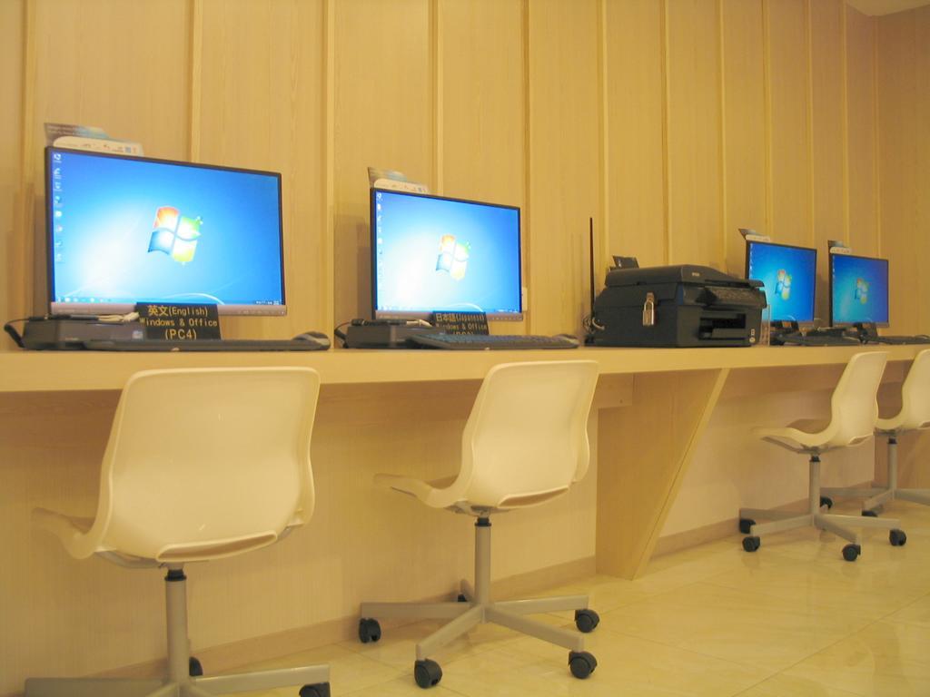 YOMI Hotel