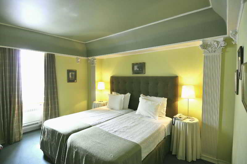 The Pergola Boutique Hotel | Cascais by null