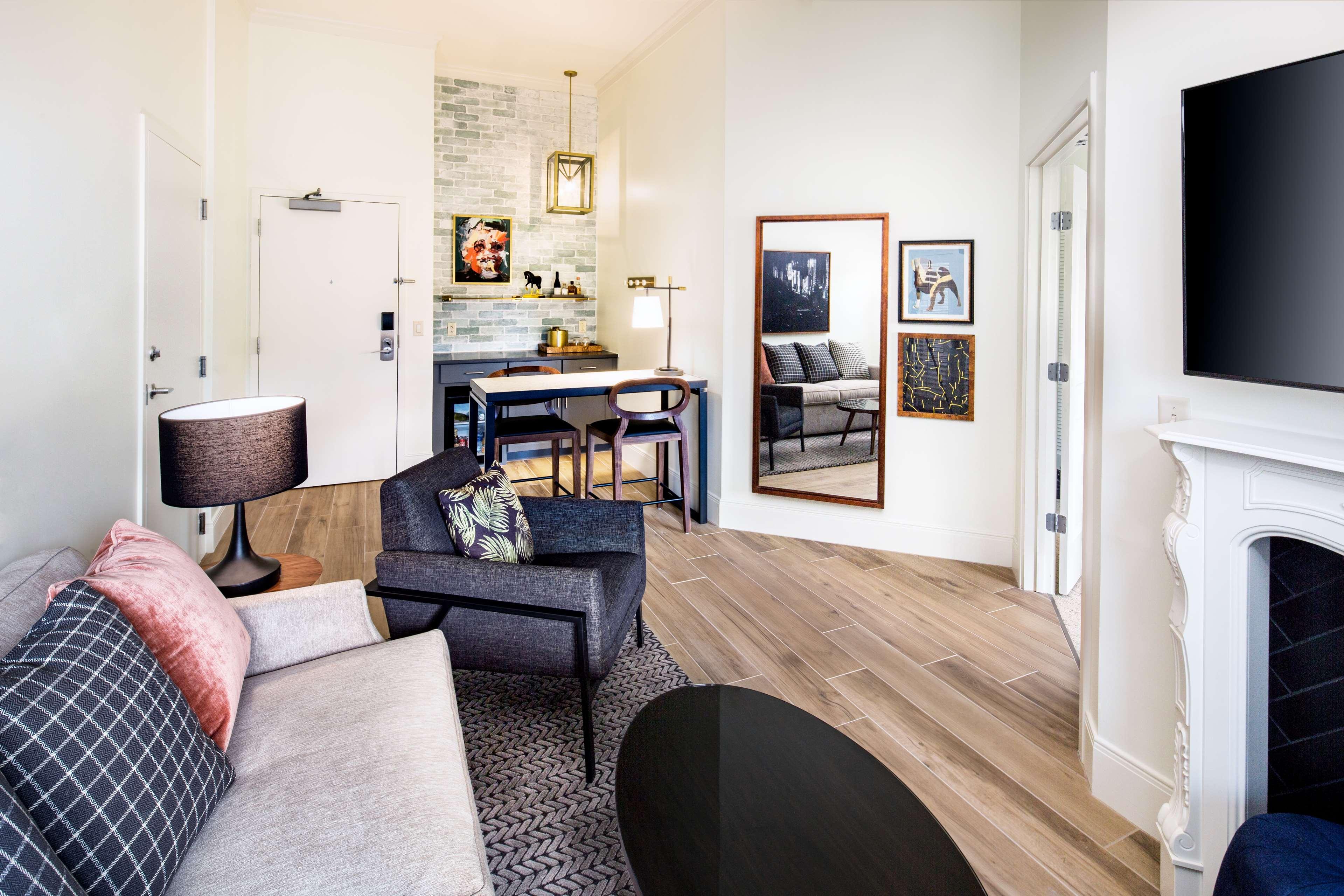 Andaz Savannah, by Hyatt by null