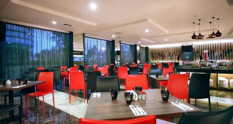 CLOSED Hotel Neo Mangga Dua by ASTON