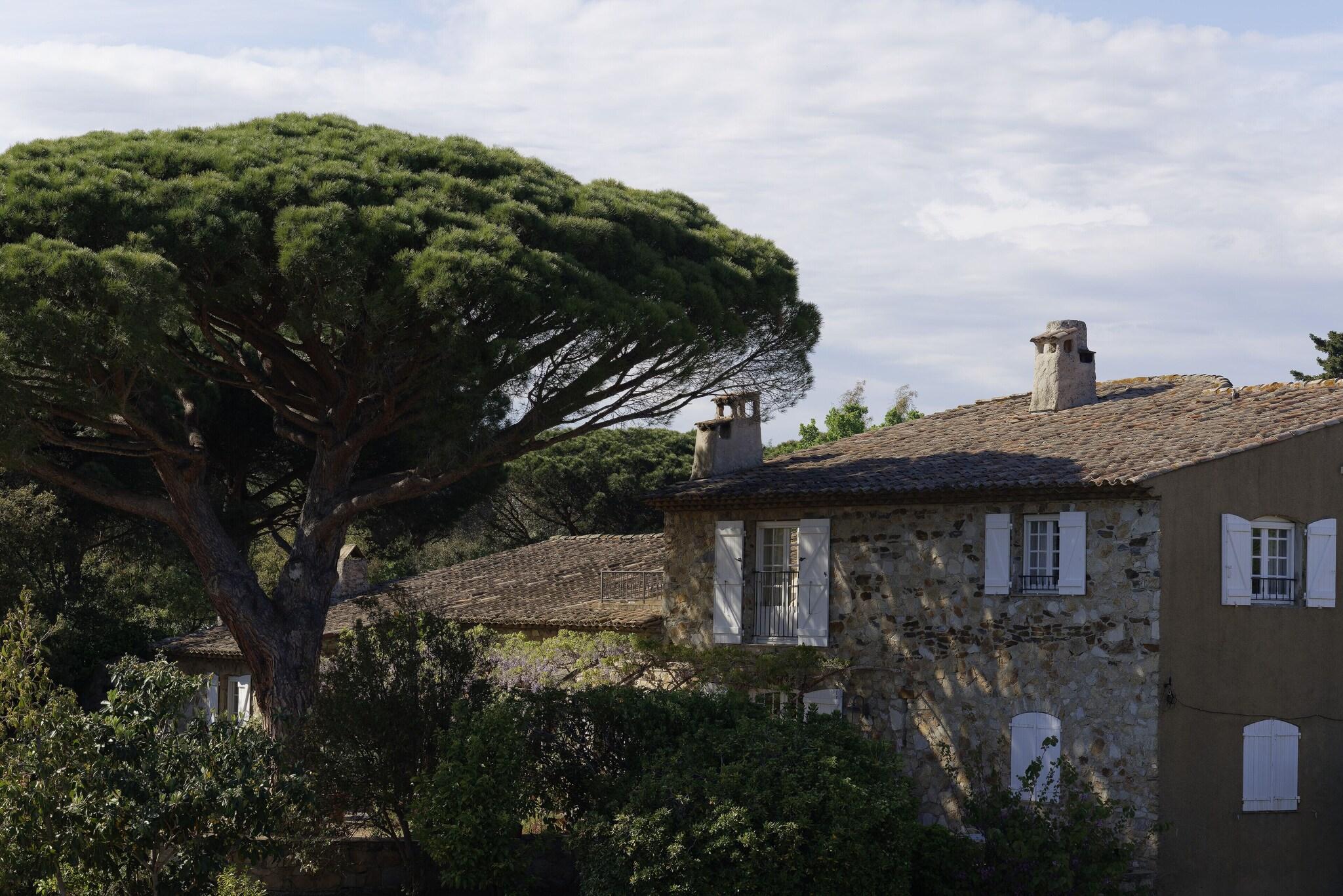 Hôtel La Ferme d'Augustin by null