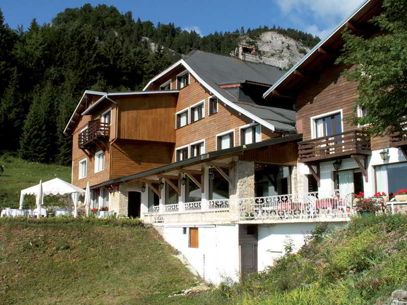 Chalet-Hôtel La Mainaz Restaurant & Resort, The O