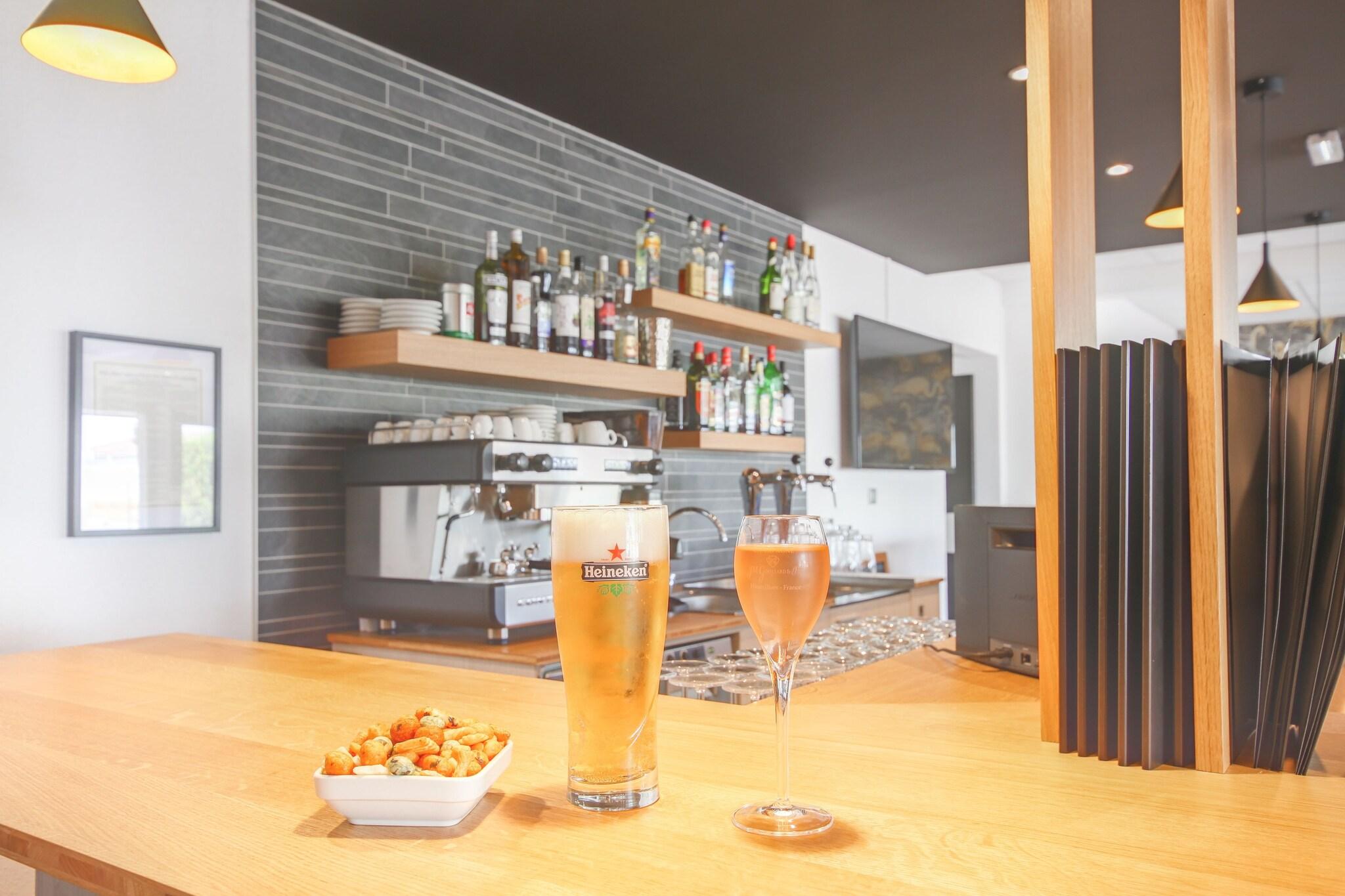 Inter-Hotel Reims La Neuvillette