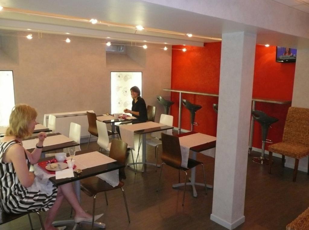 The Originals Boutique, Villa Montpensier, Pau by null