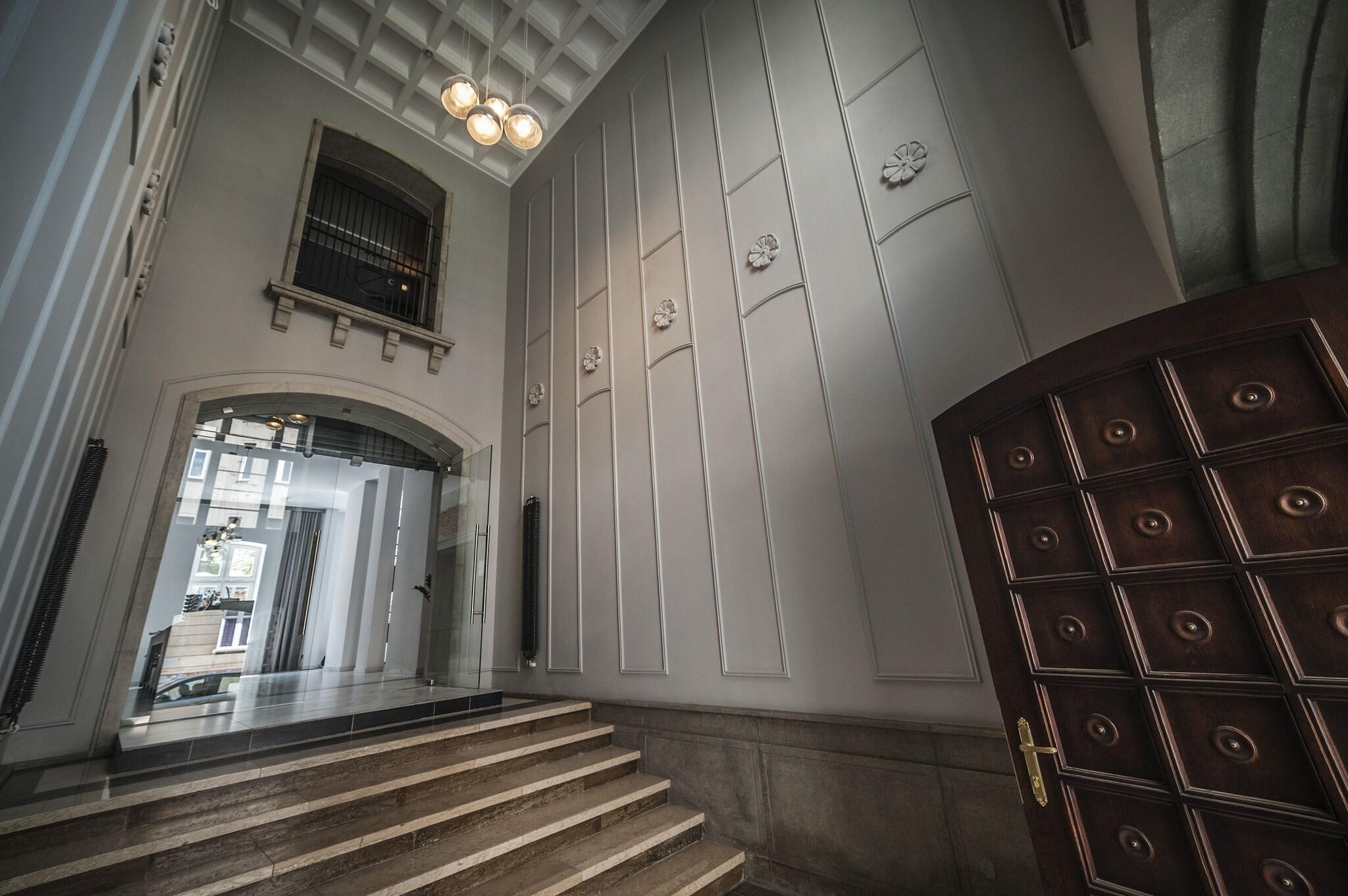 Hotel Tobaco by null