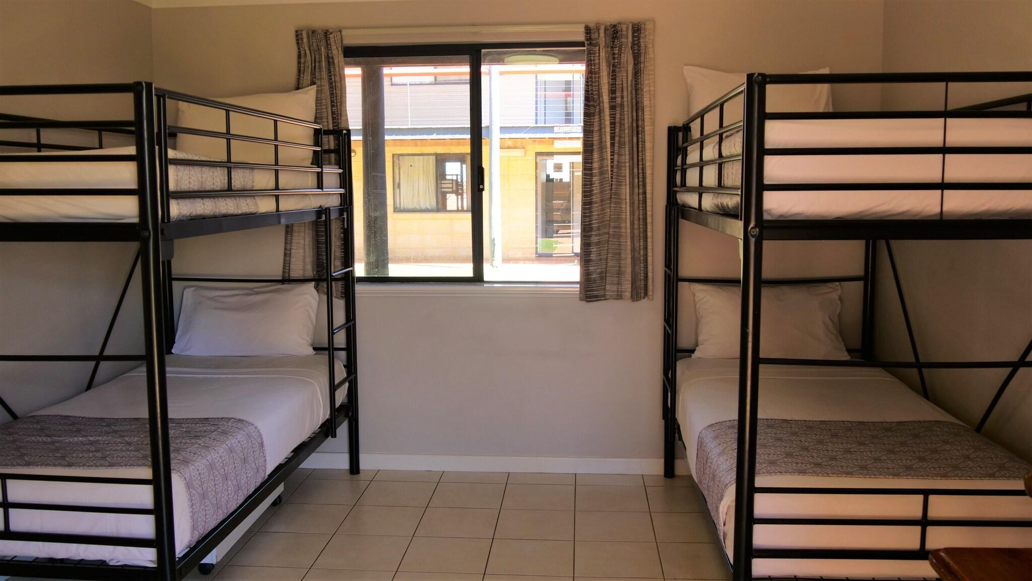 RAC Monkey Mia Dolphin Resort by null