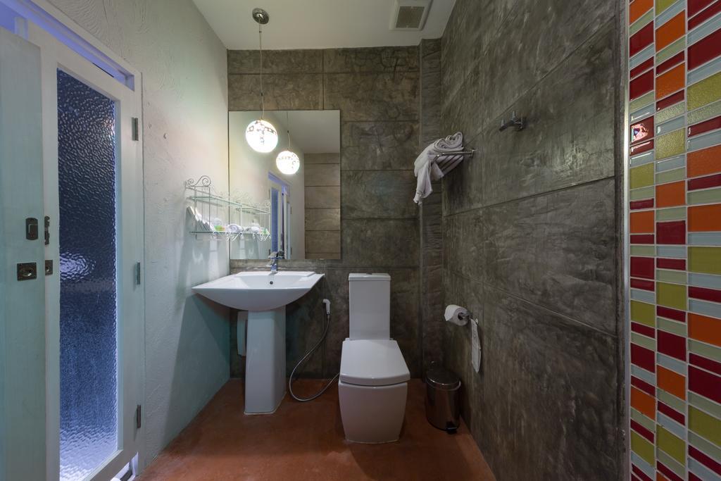 The Twenty Lodge by null