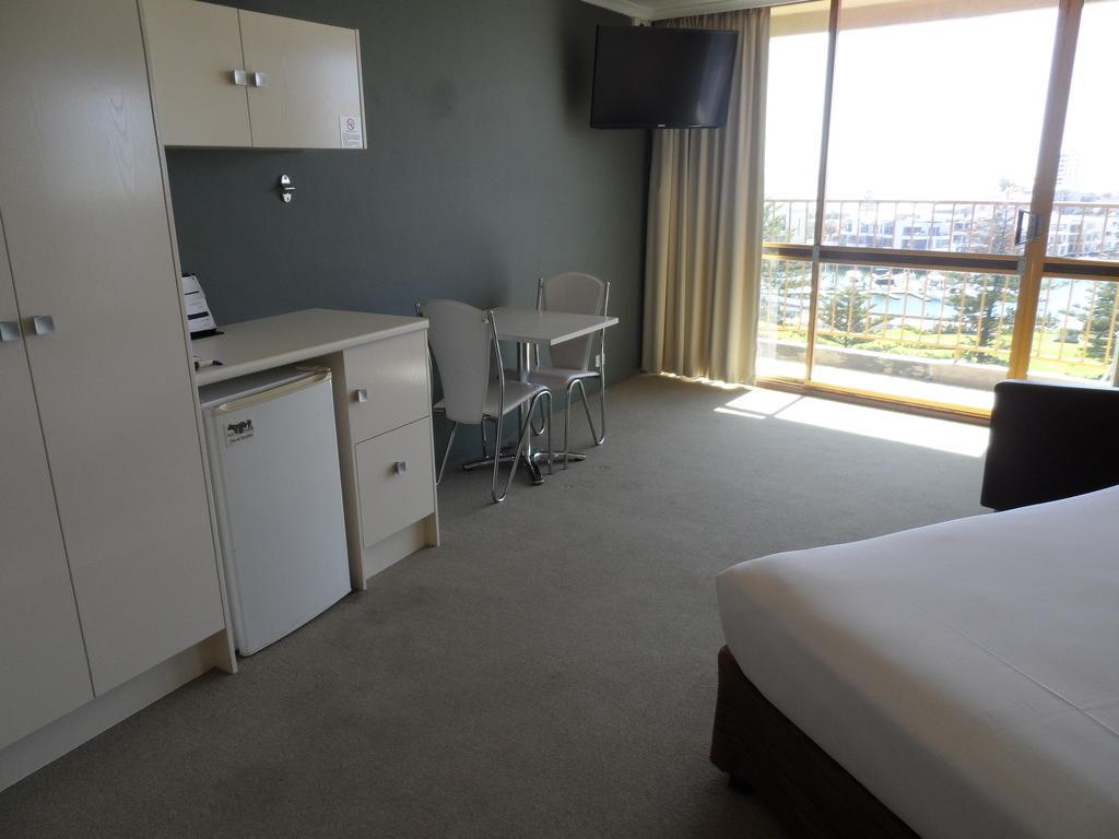 Atlantic Tower Motor Inn by null