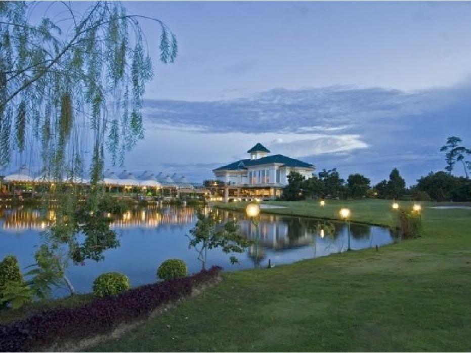 Eastwood Valley Golf  Country Club