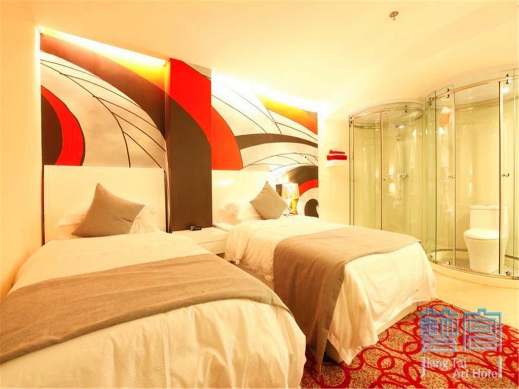 Jiang Tai Art Hotel
