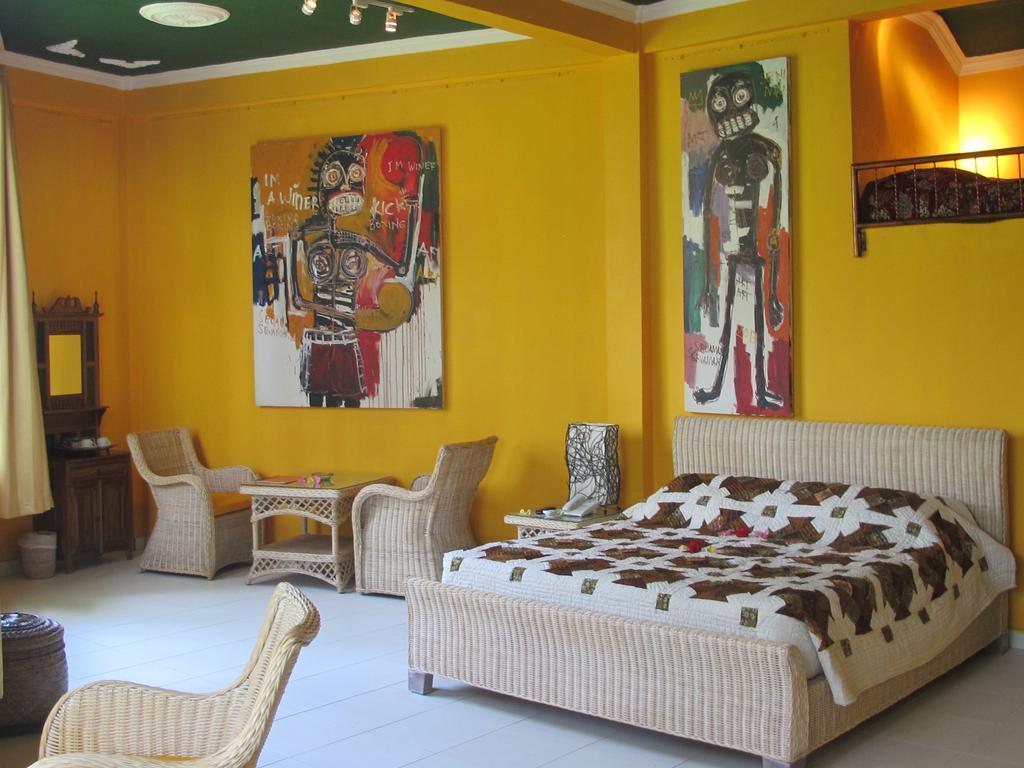 Tanah Merah Resort & Gallery