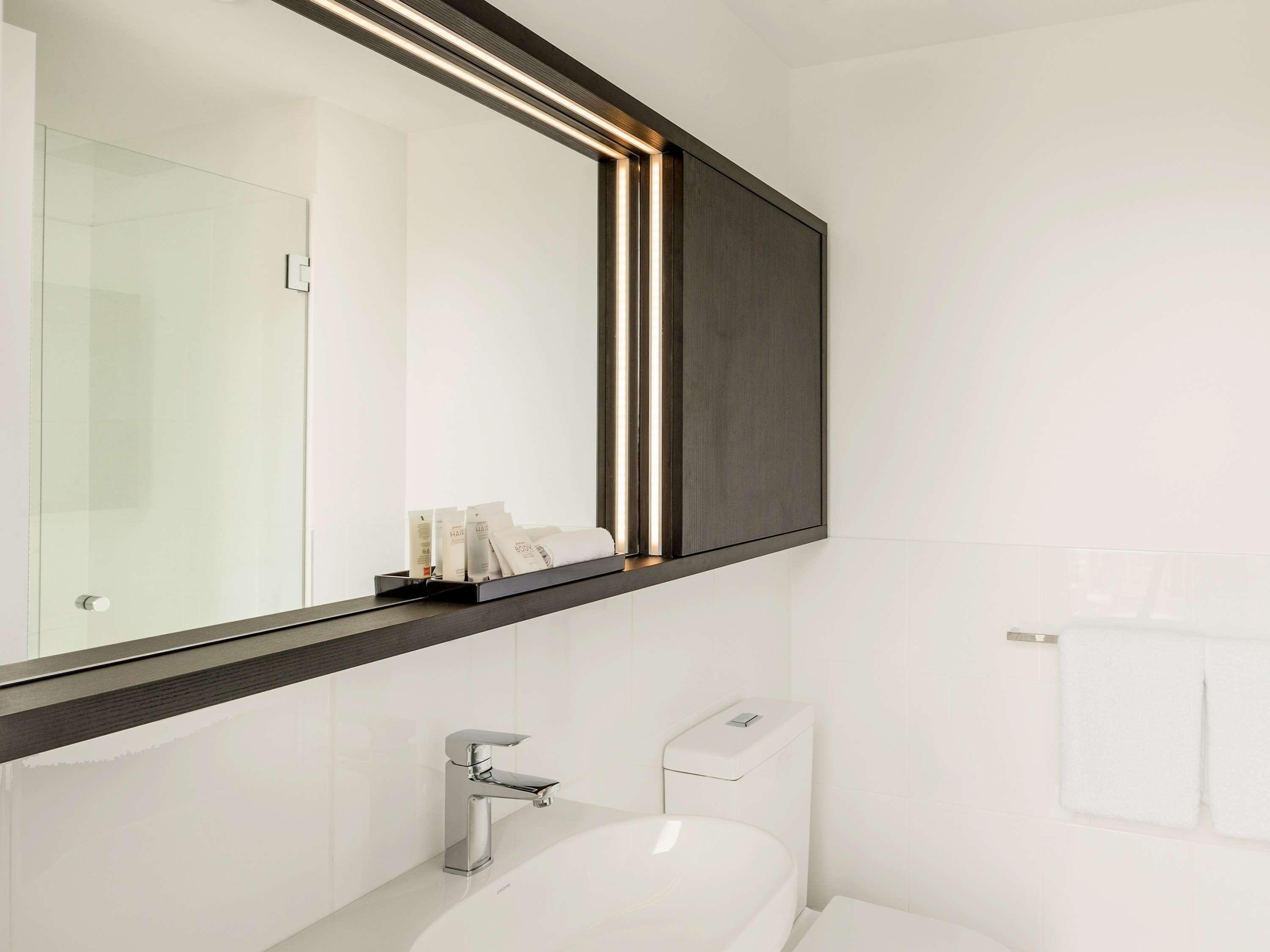 ibis Adelaide by null