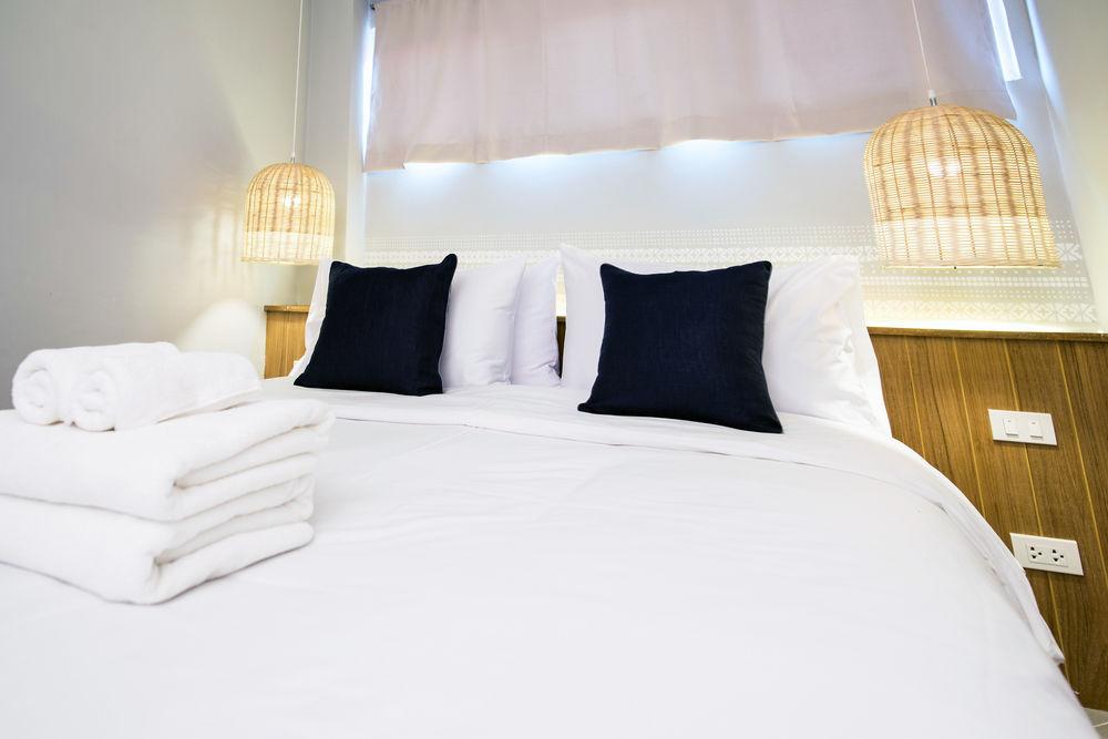 Tha Phae Happy House by null