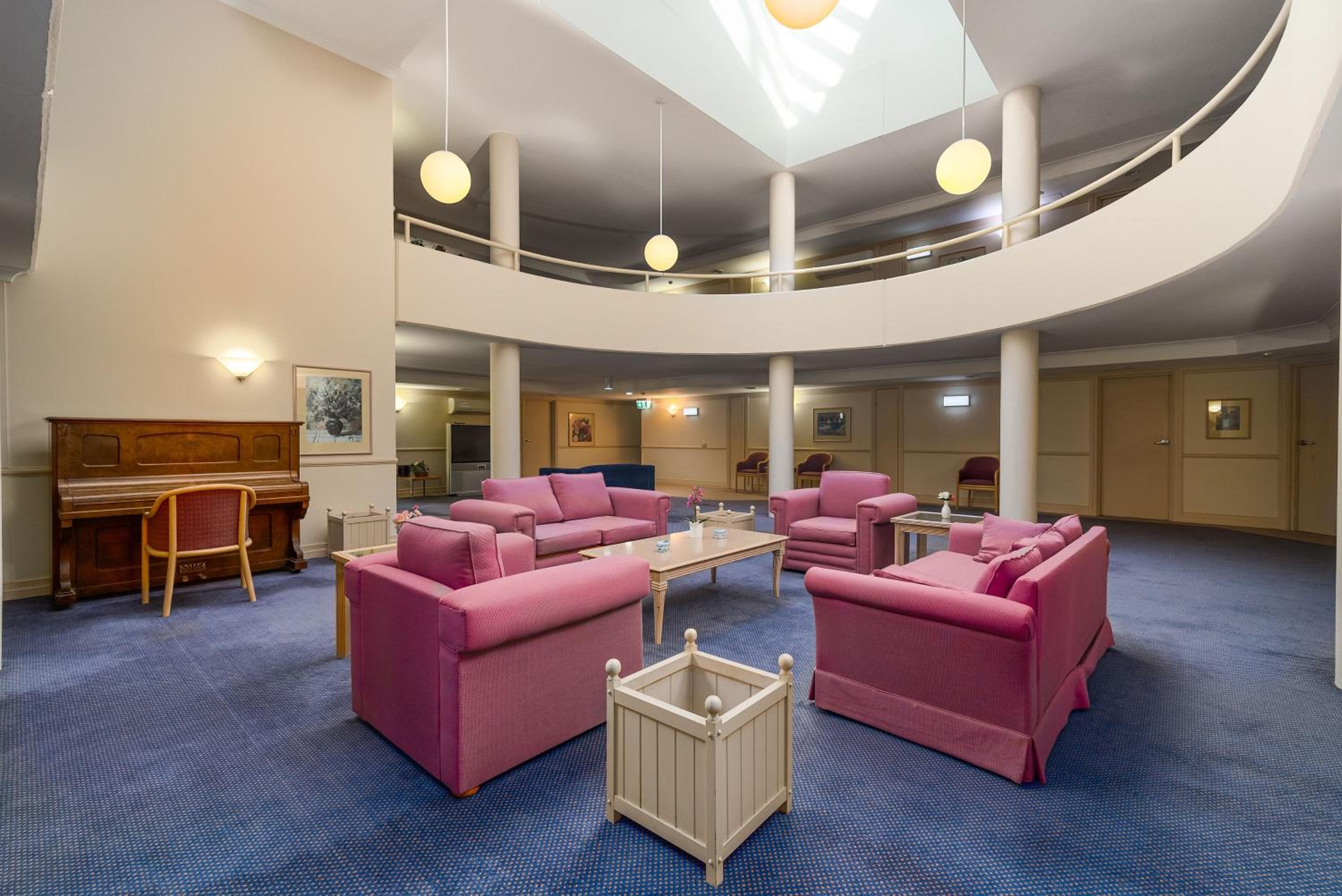 Wahroonga Waldorf Apartments Sydney