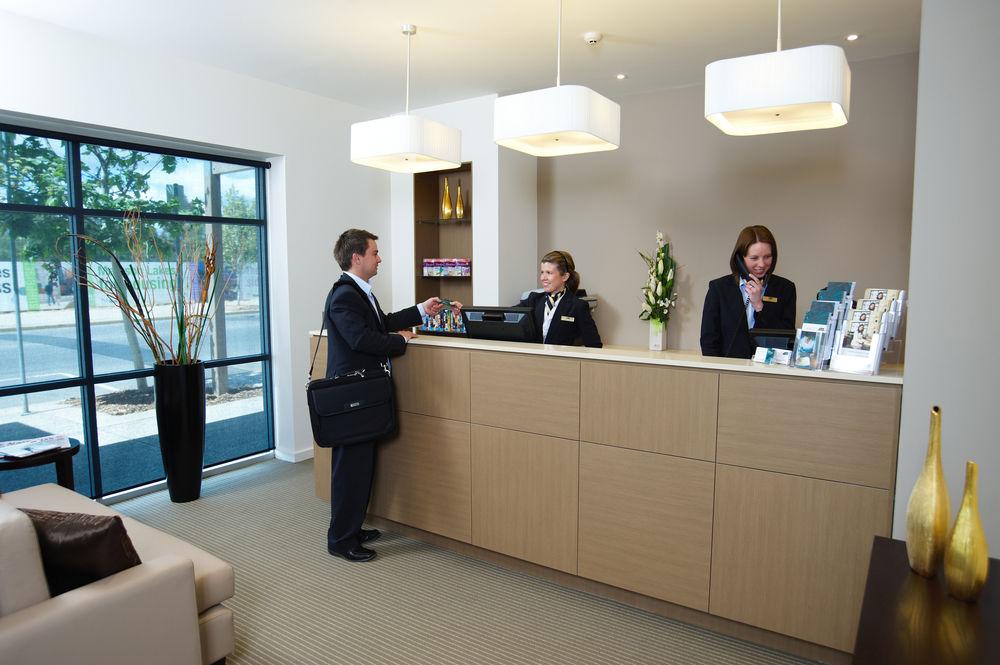 Quest Mawson Lakes by null