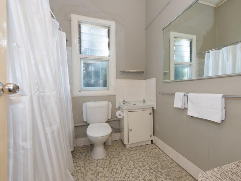 Edinburgh Gallery Bed & Breakfast by null