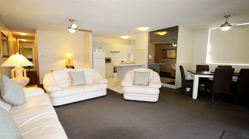 Tradewinds Holiday Apartments