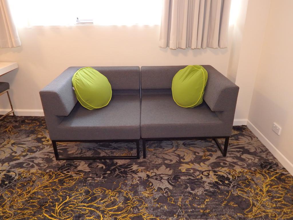 City Limits Hotel by null