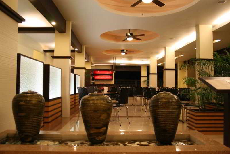 Sakulchaiplace Hotel