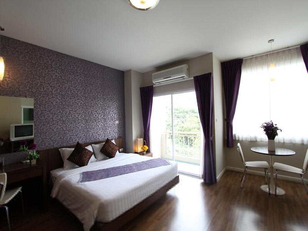 Baiyoke Ciao Hotel by null