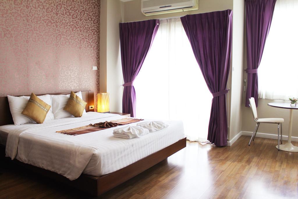Baiyoke Ciao Hotel by null