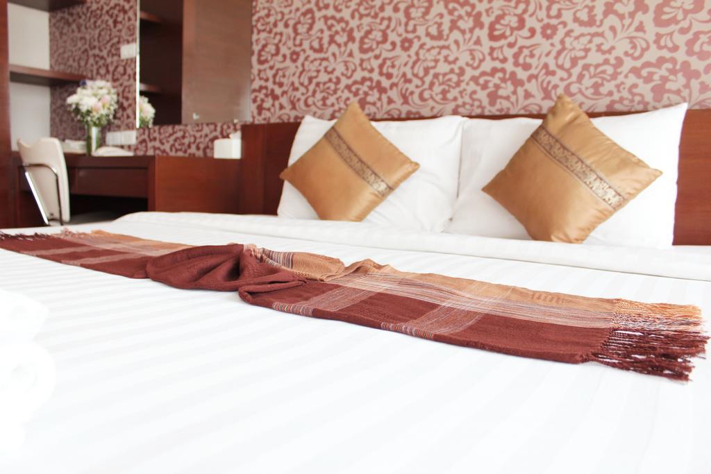 Baiyoke Ciao Hotel by null