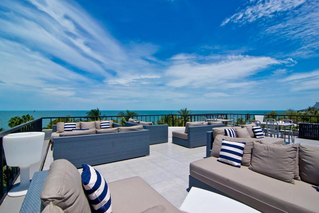 Dune Hua Hin by null