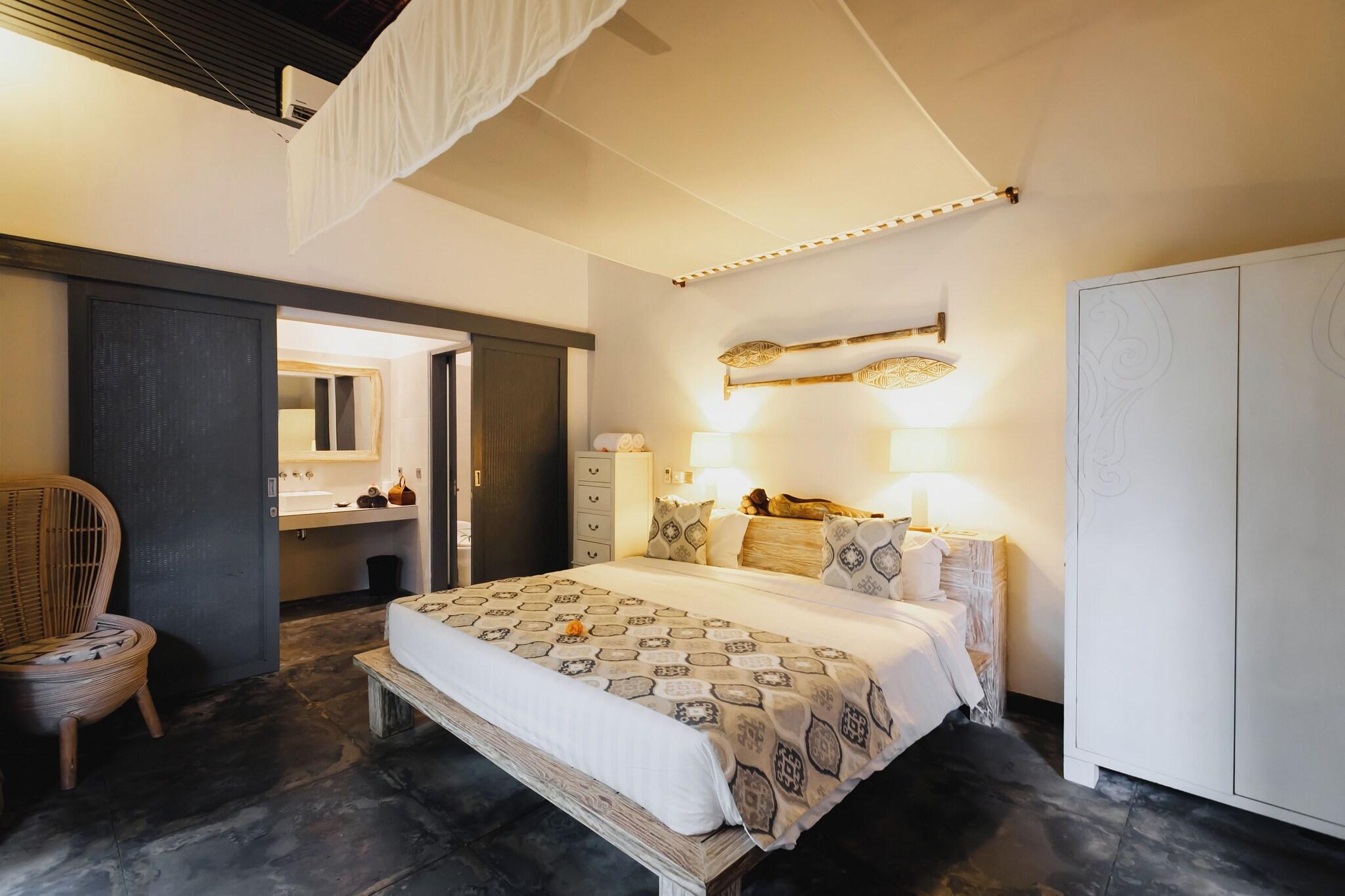 Indiana Kenanga, lembongan by null