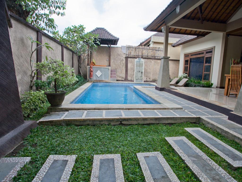 Gracia Bali Villas - photo