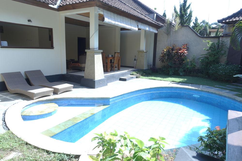 Gracia Bali Villas - photo